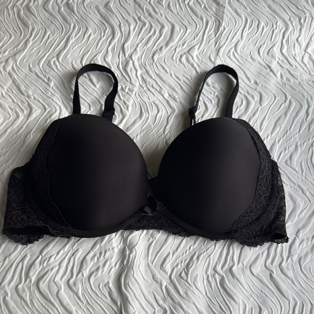 Victoria's Secret Black Wireless Bra Intimates